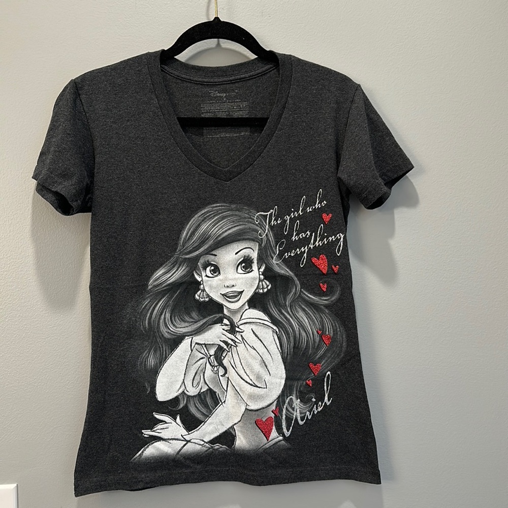 Ariel Little Mermaid Tee Shirt Sz M